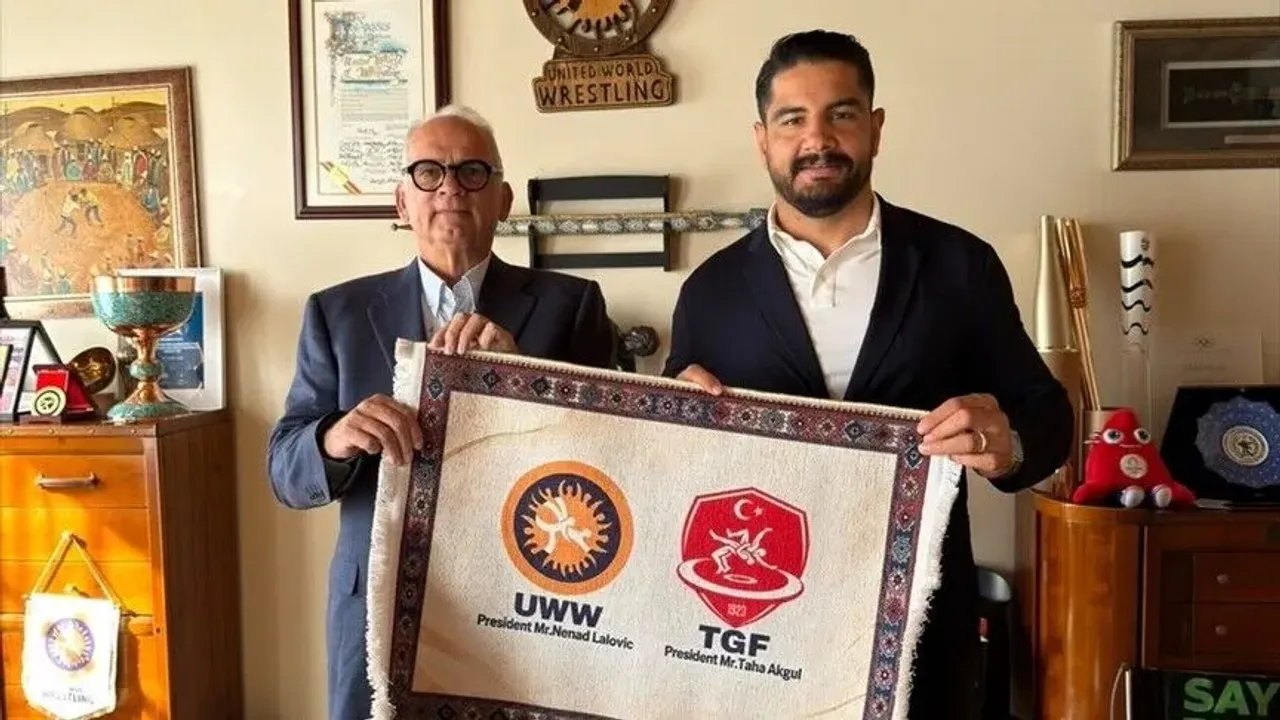 طها آقگولدن اولوسلر آراس گورش دیپلوماسیسی تماسلری – Taha Akgül’den uluslararası güreş diplomasisi temasları