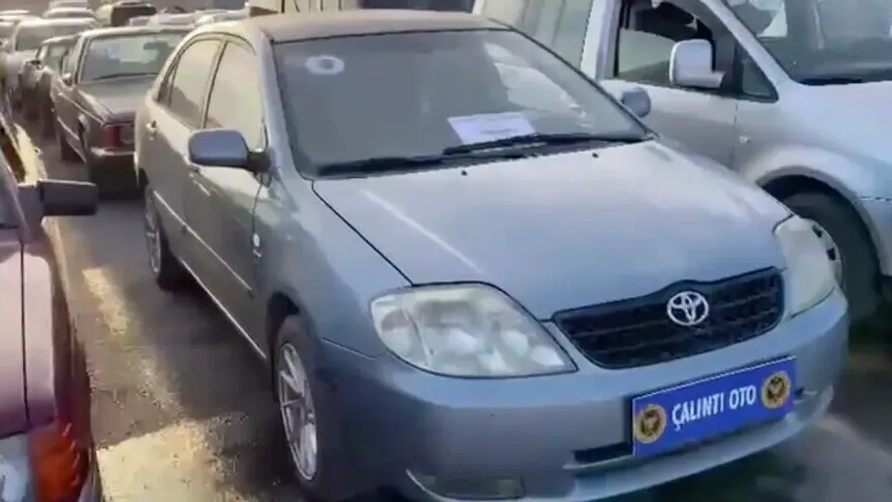 باقیرکویدە آراج طولاندیریجیلغی صوروشدیرمەسی: ٢٣ شبهەلی حقّندە گوز آلتی قراری – Bakırköy’de araç dolandırıcılığı soruşturması: 23 şüpheli hakkında gözaltı kararı