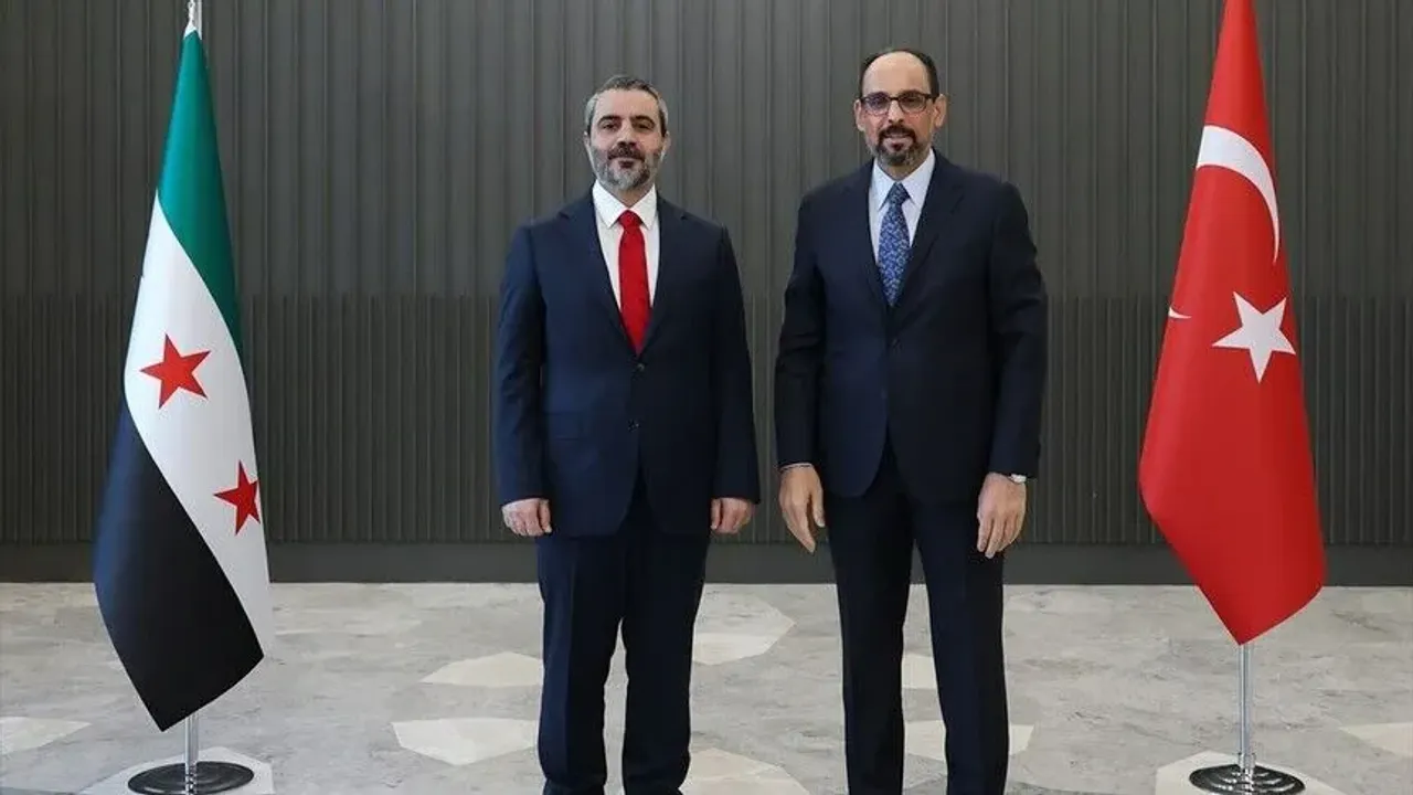 میت باشقانی قالین، سوریه طیش ایشلری باقانی شیبانی ایلە آنقرەدە گوروشدی – MİT Başkanı Kalın, Suriye Dışişleri Bakanı Şeybani ile Ankara’da görüştü