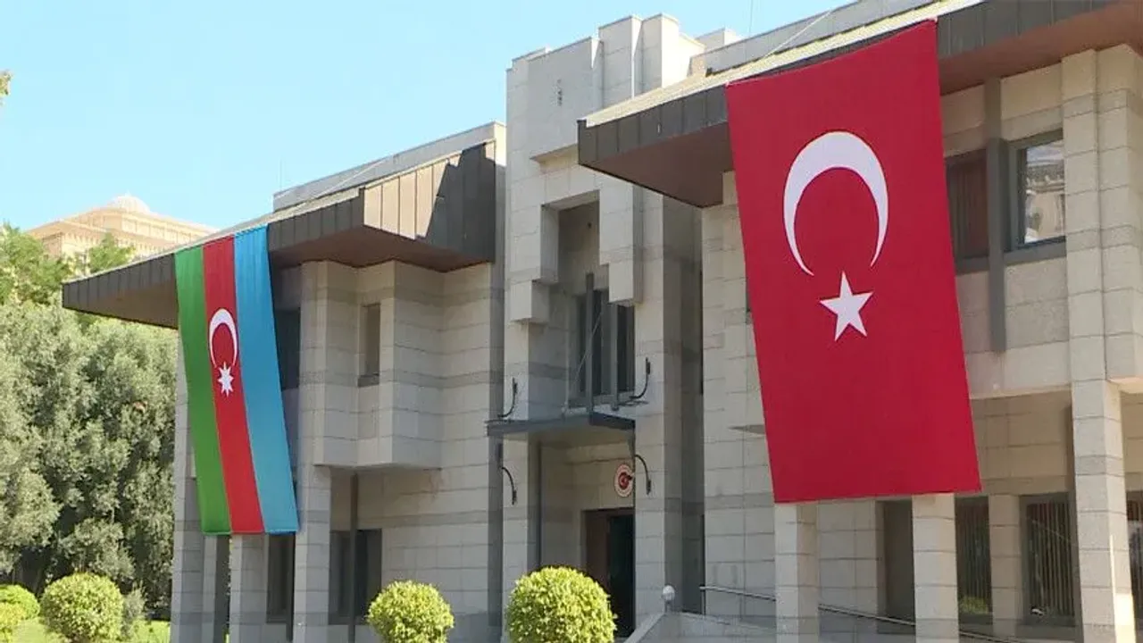 تورکیەنڭ باکو بویوک ایلچیلگندن باقان فیدان حقّندەکی ادعالرە یالانلامه! – Türkiye’nin Bakü Büyükelçiliğinden Bakan Fidan hakkındaki iddialara yalanlama!