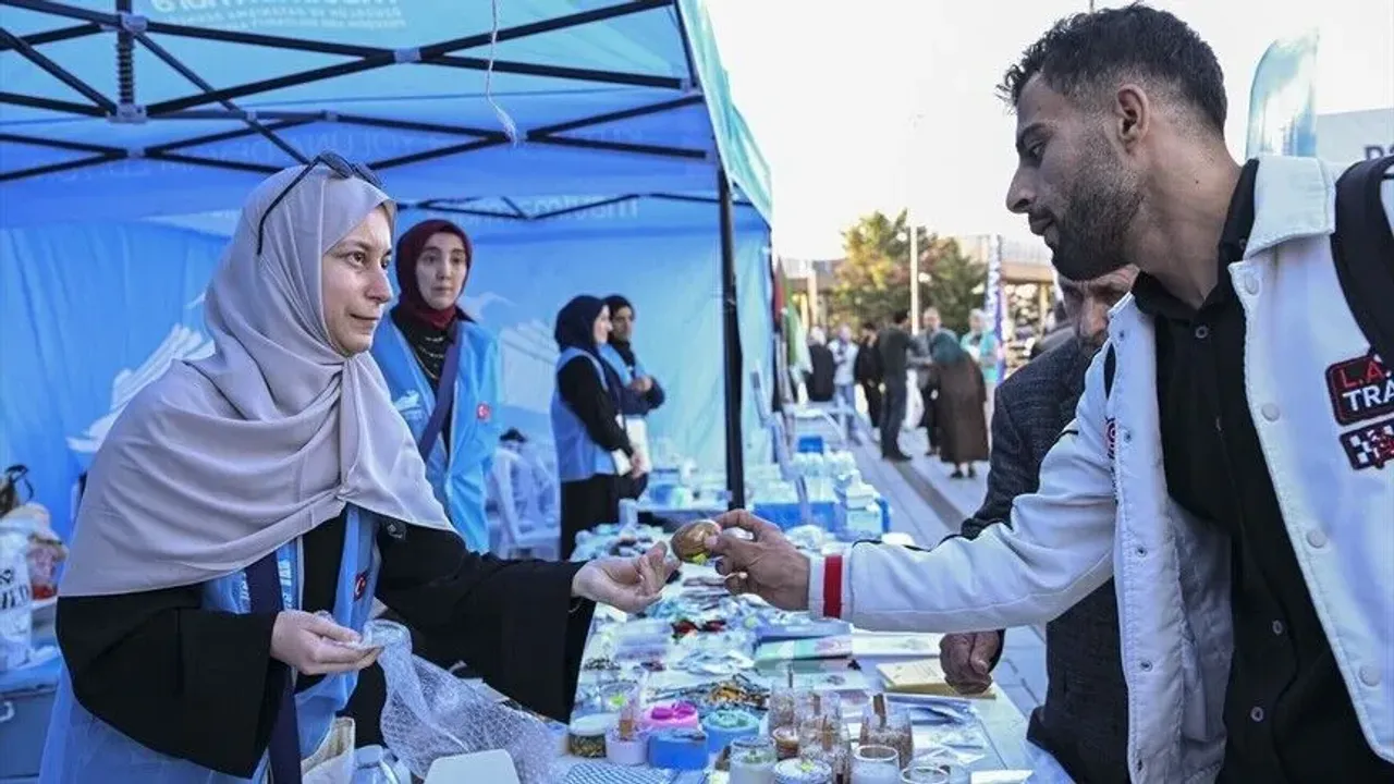 استانبولدە فلسطین طایانیشمه گونلری سورویور: اسکدار و أیوپسولطاندە ایتکینلکلر – İstanbul’da Filistin Dayanışma Günleri sürüyor: Üsküdar ve Eyüpsultan’da etkinlikler