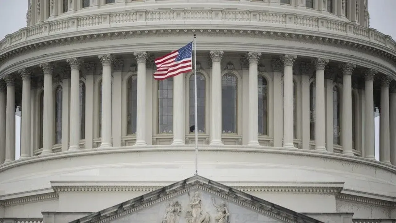 عبددە ترمپ یوڭتیمنڭ روسیە ایلە دیزل آڭلاشمەسنی انگللەمە گیریشیمی – ABD’de Trump yönetiminin Rusya ile dizel anlaşmasını engelleme girişimi