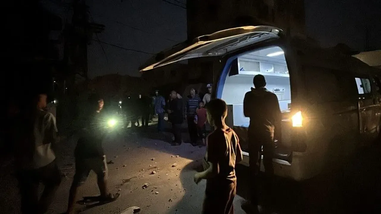 اسرائیلڭ غزّە و مگازی ملتجی قامبنە صالدیریلرندە ٣ یارەلی – İsrail’in Gazze ve Megazi Mülteci Kampı’na saldırılarında 3 yaralı