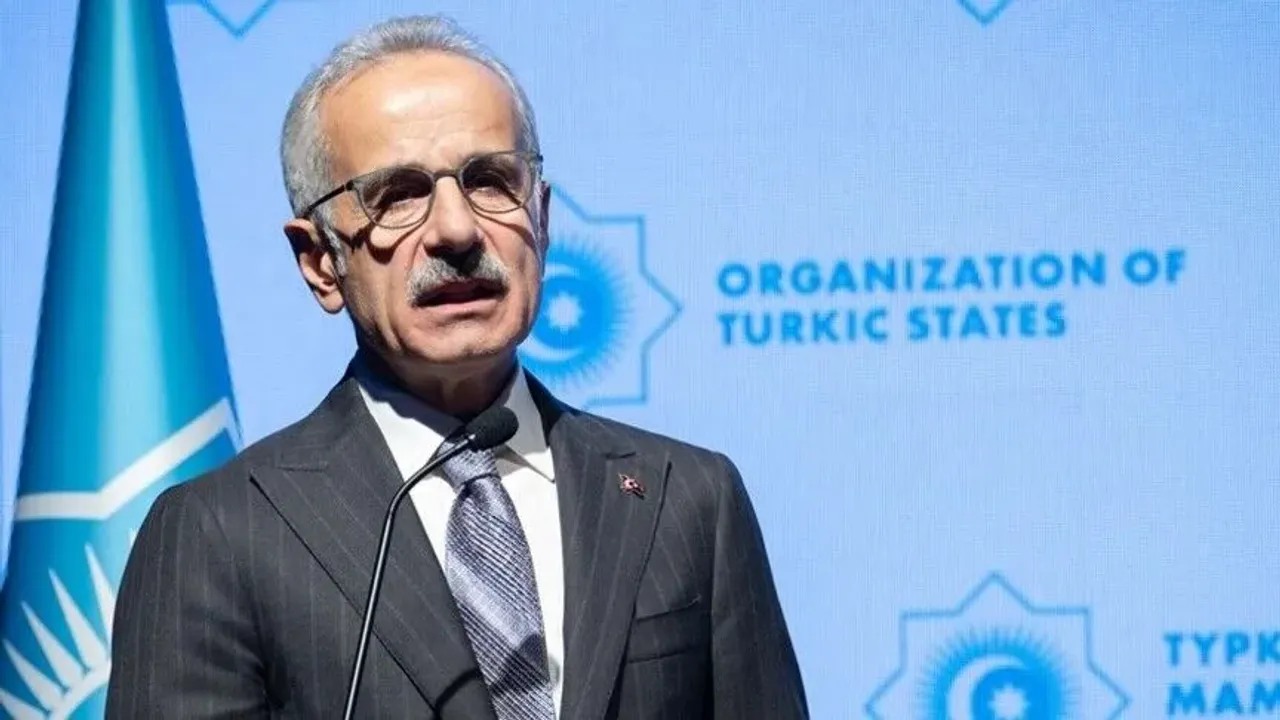 اورال اوغلی: تورك دنیاسی ایلە ایش برلگیمزنی گلیشتیرییورز – Uraloğlu: Türk Dünyası ile işbirliğimizi geliştiriyoruz