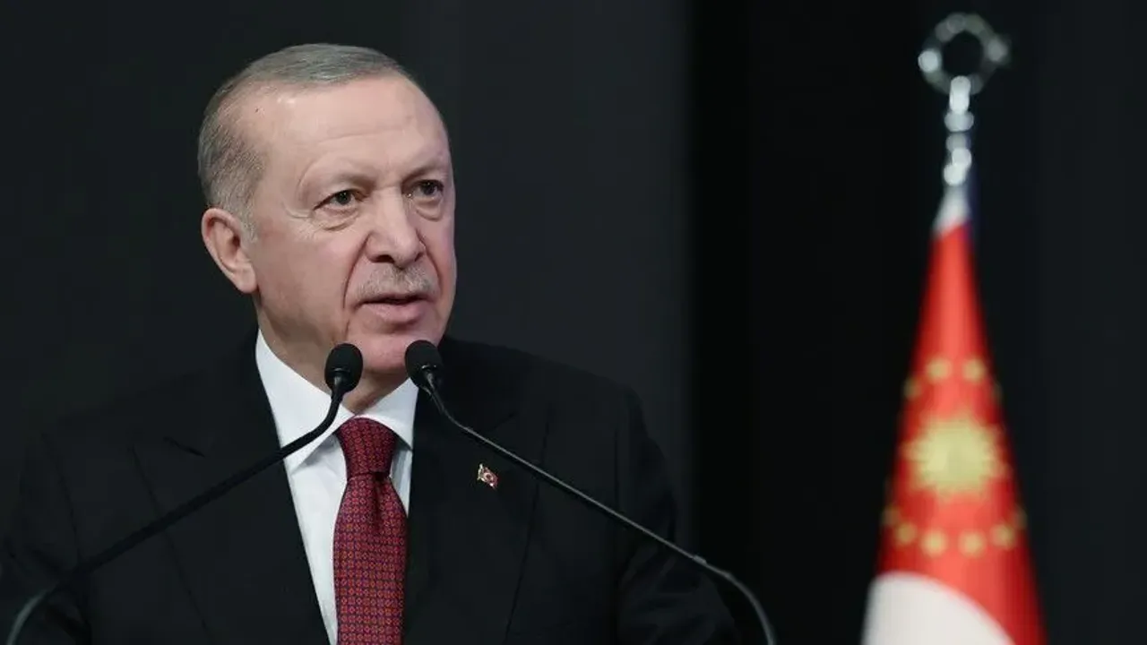 جمهورباشقانی ارطوغاندن گولتەکینڭ عائلەسنە تعزیه – Cumhurbaşkanı Erdoğan’dan Gültekin’in ailesine taziye